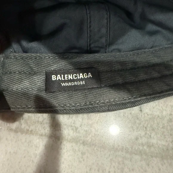 Balenciaga Dark Blue Gray Distressed Cap EUC - Picture 6 of 12